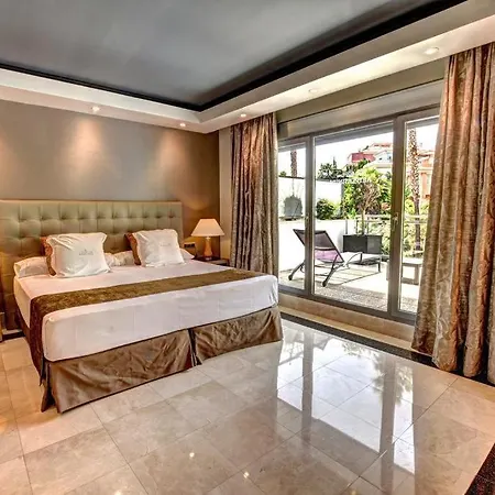 Artplatinum Suites&apartments Benalmadena